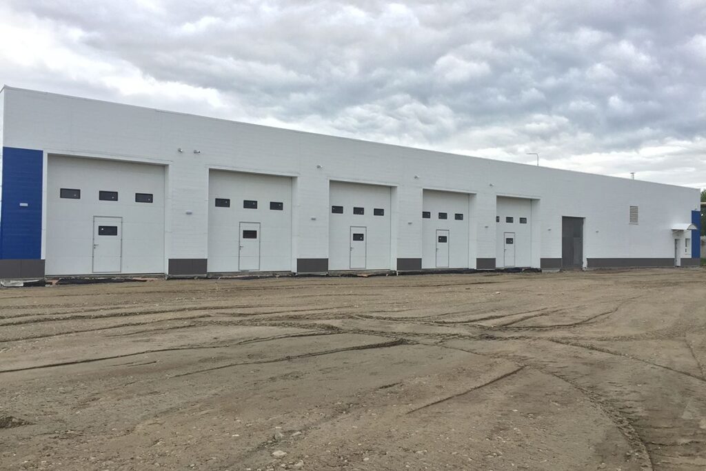 Купить Промышленные секционные ворота ALUTECH ProTrend 3500×3500 мм