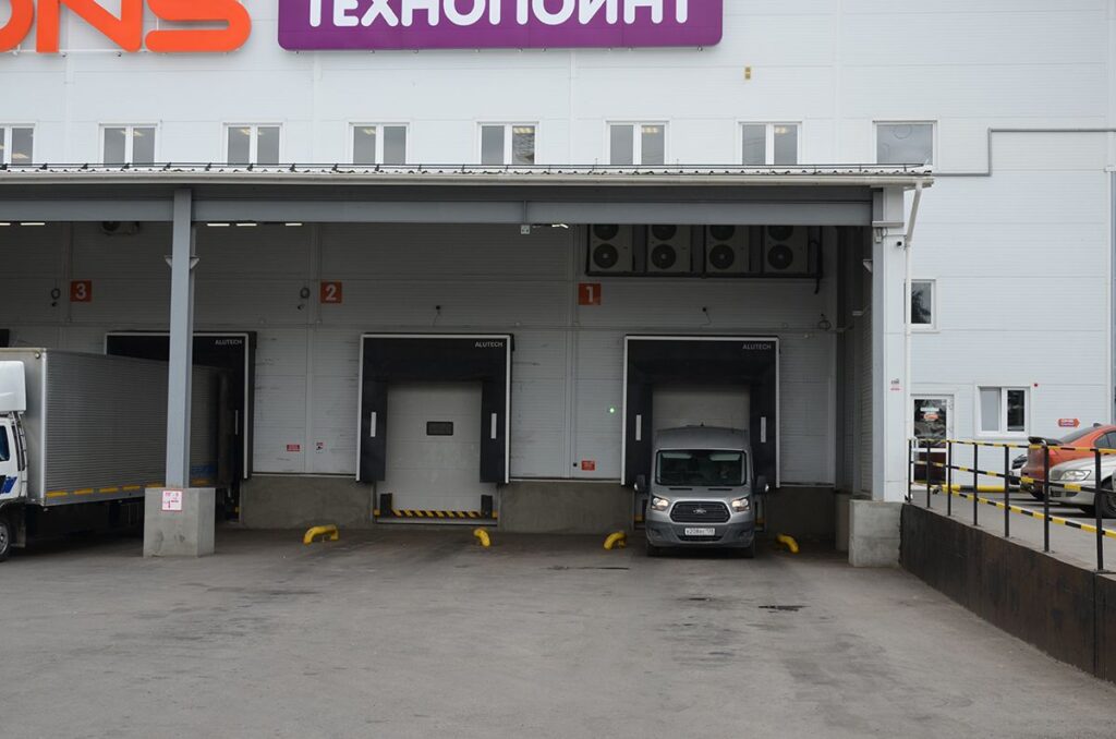 Купить Промышленные секционные ворота ALUTECH ProPlus 4500×3500 мм
